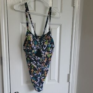Beach Betty Floral One-Piece Swimsuit Size 1X